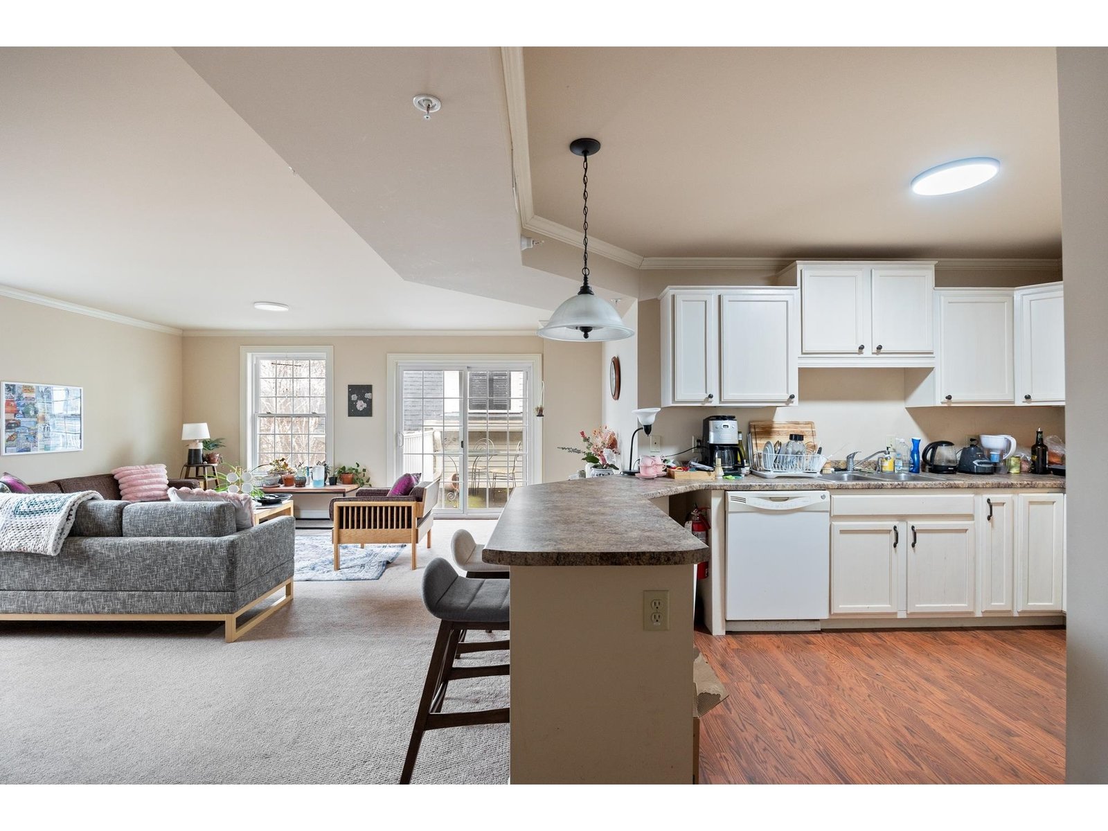 81 South Williams Street, Unit 403