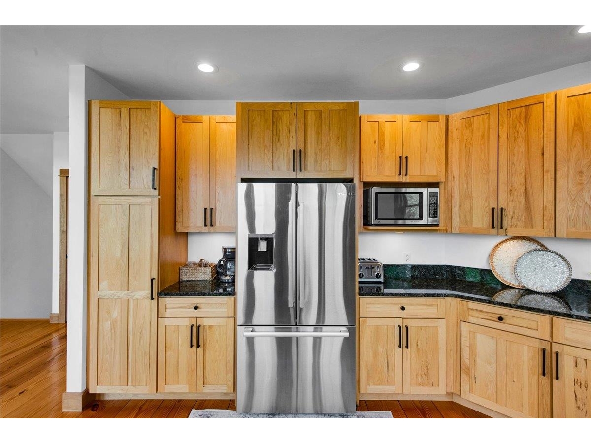 81 Town Farm Road