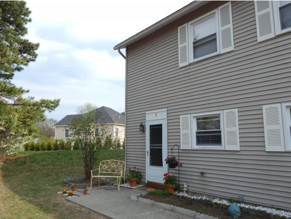 81 Wells Avenue, Unit 6