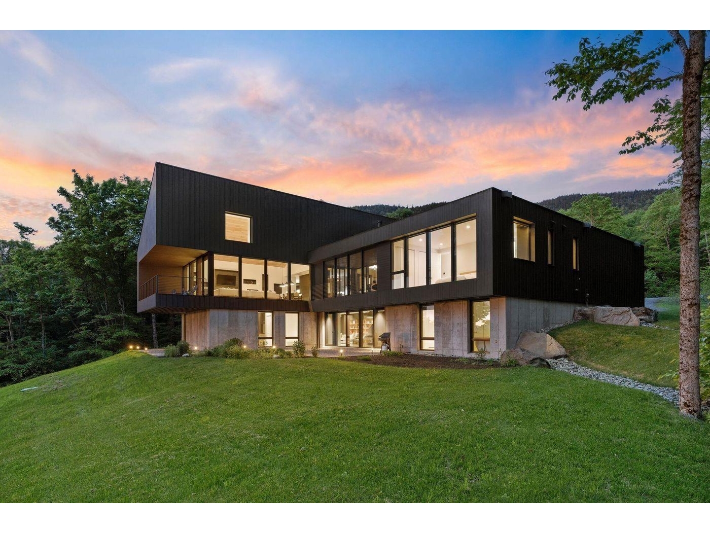 811 Bear Creek Lane