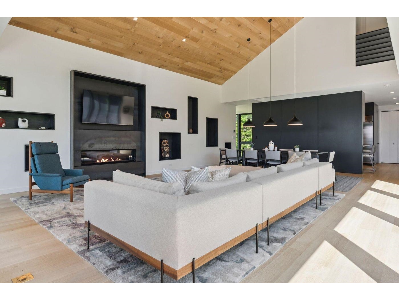 811 Bear Creek Lane