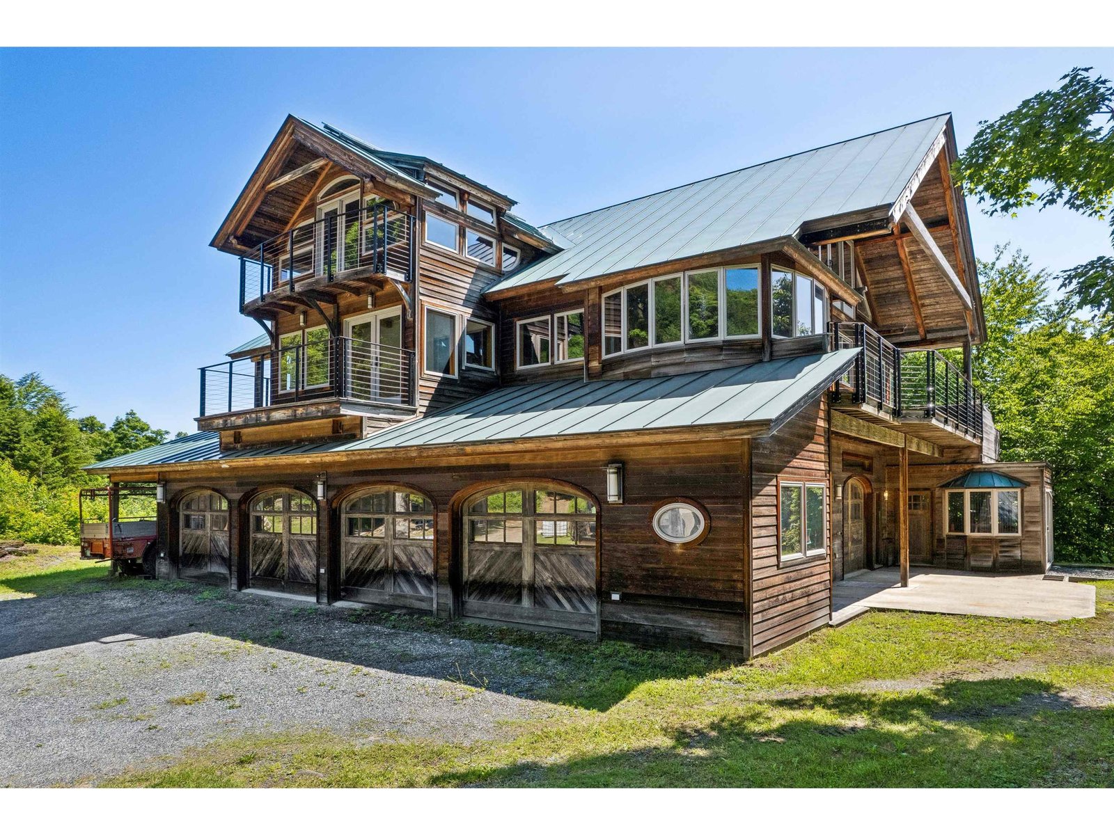 817 Gulf Road, Barnard