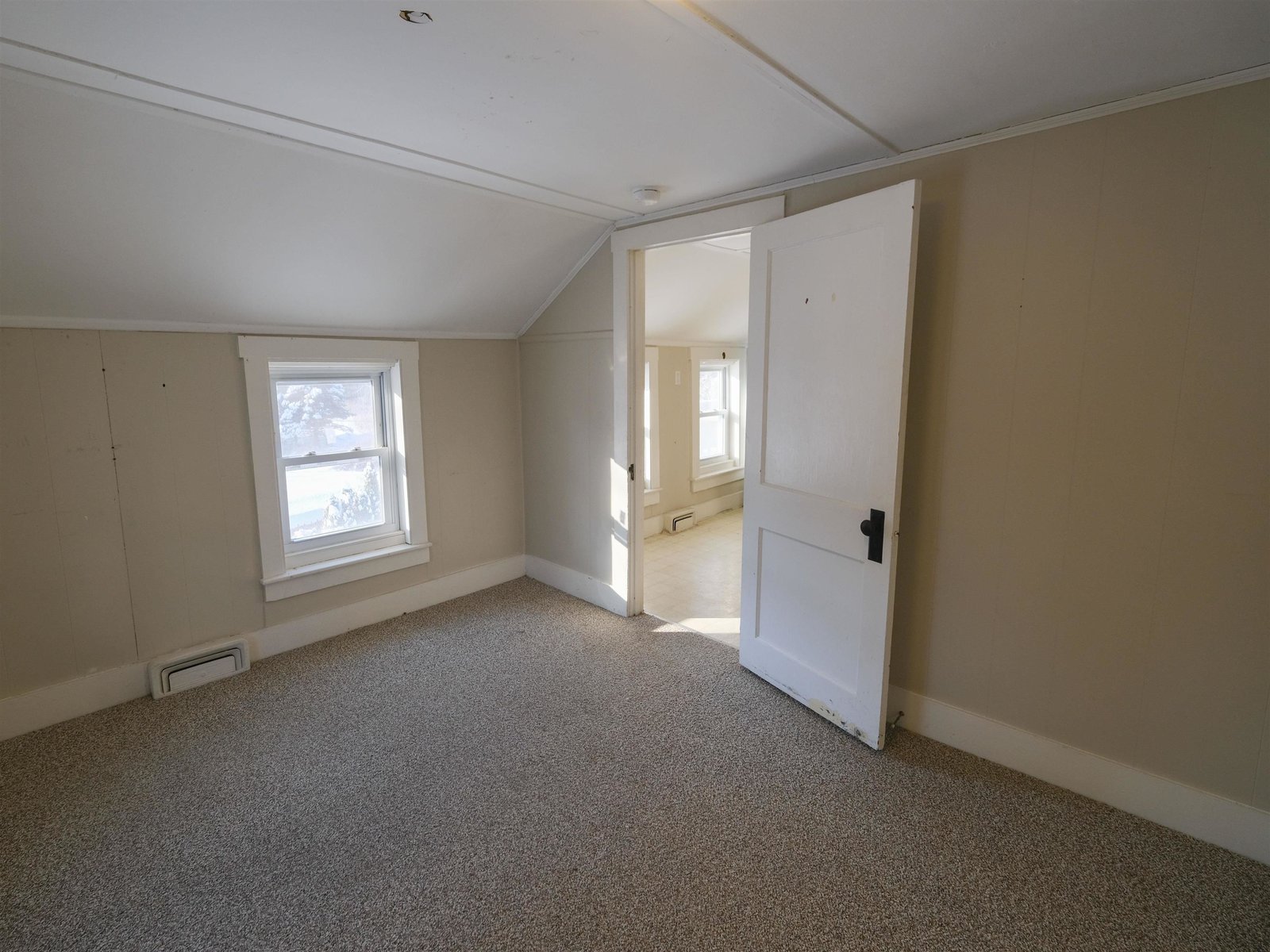 Unit 2 - Bedroom 1