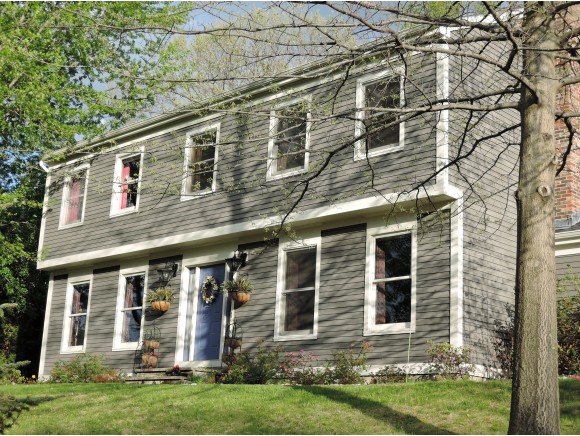 82 Brook Dr