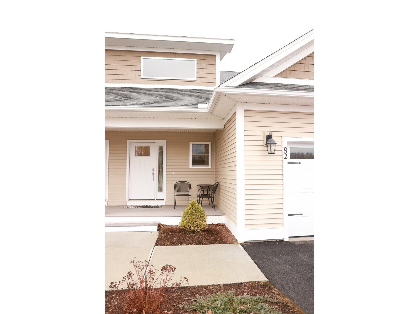 82 Chase Court
