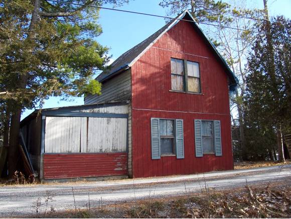 82 North Rd