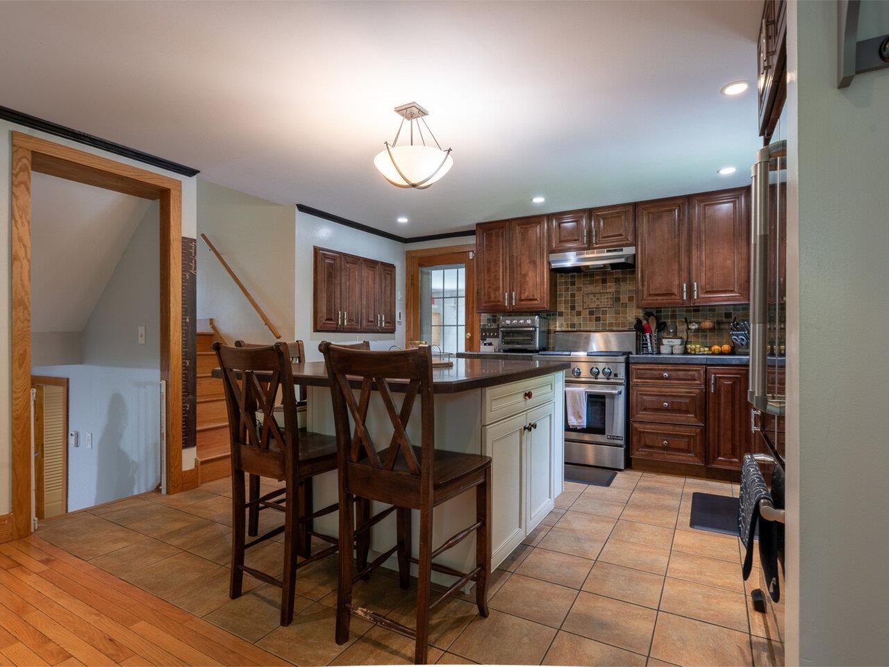 82 Oakwood Drive