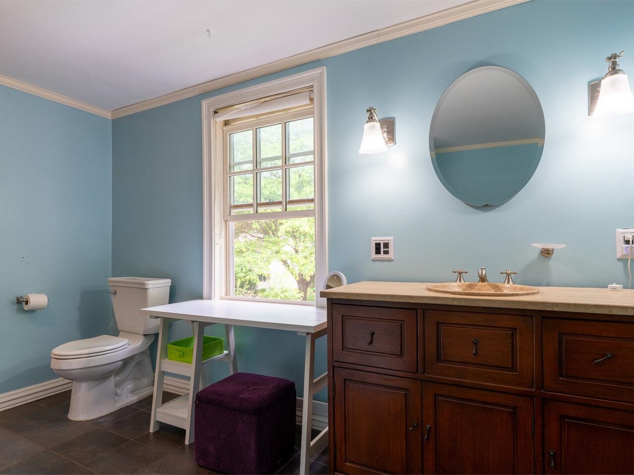 Primary bath