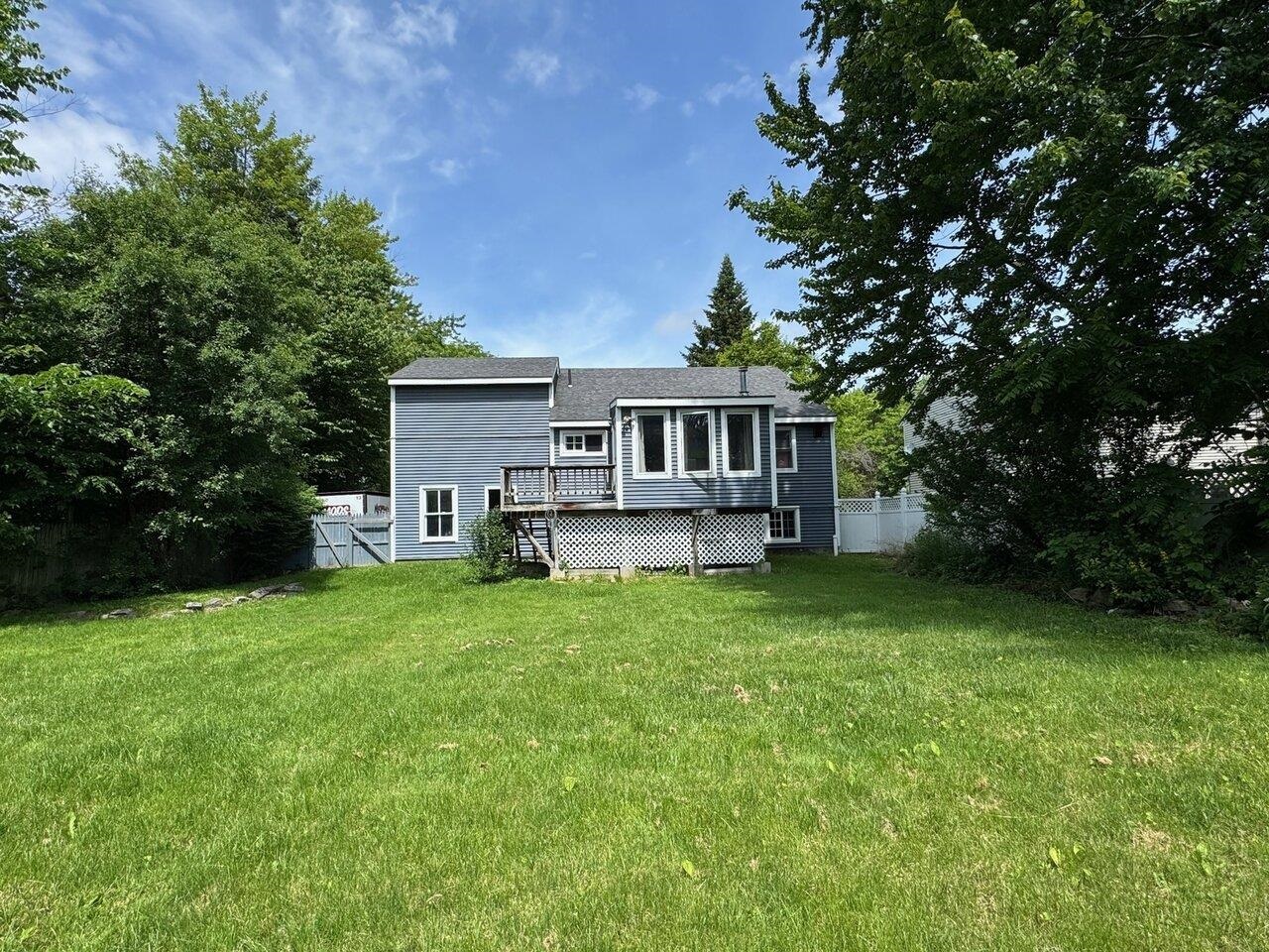 82 Oakwood Drive