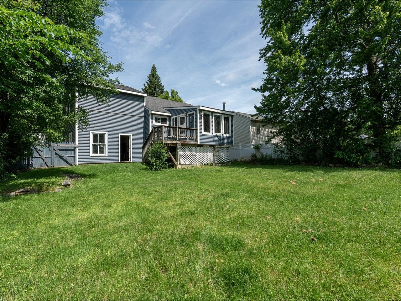 82 Oakwood Drive