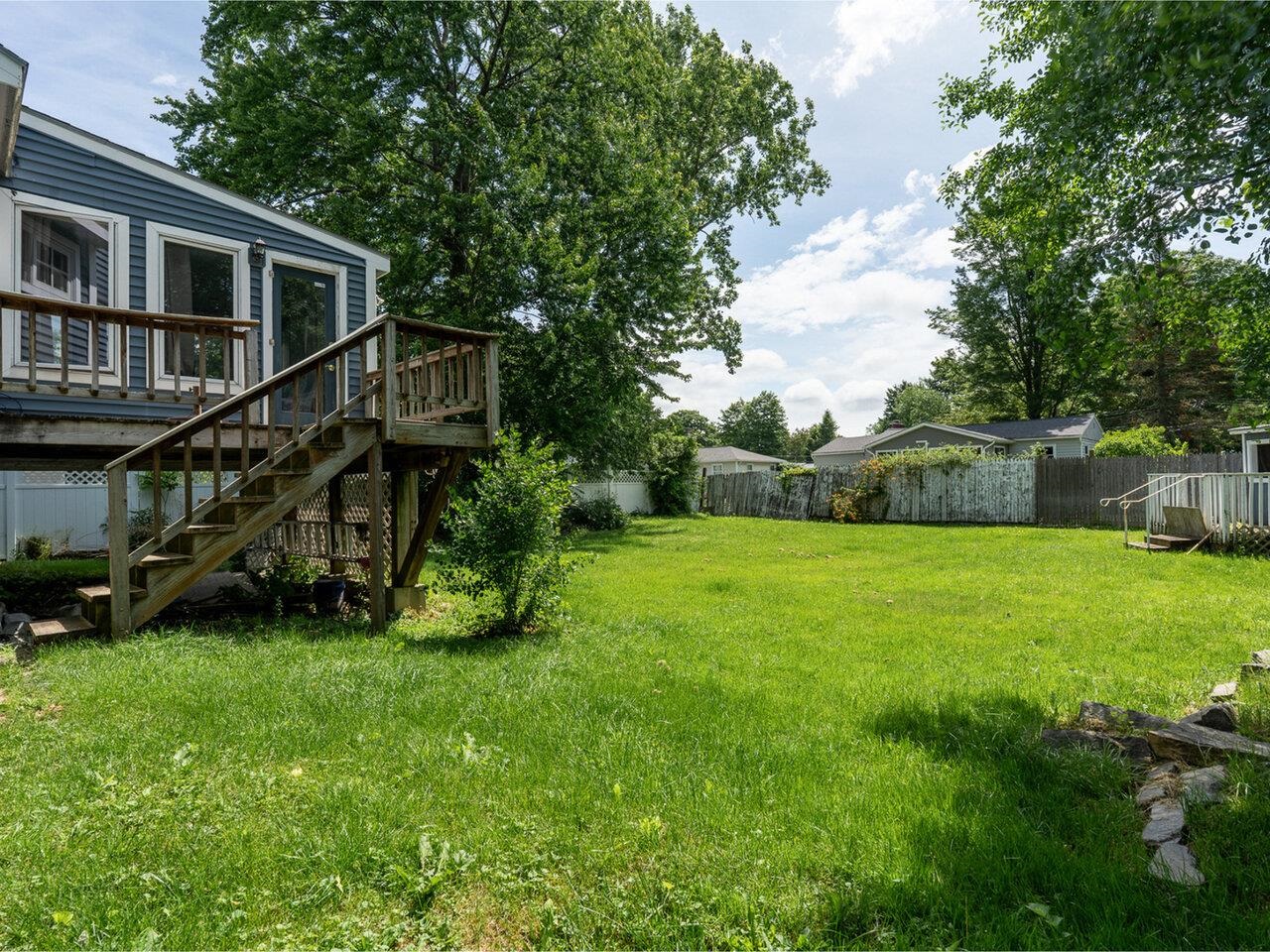82 Oakwood Drive