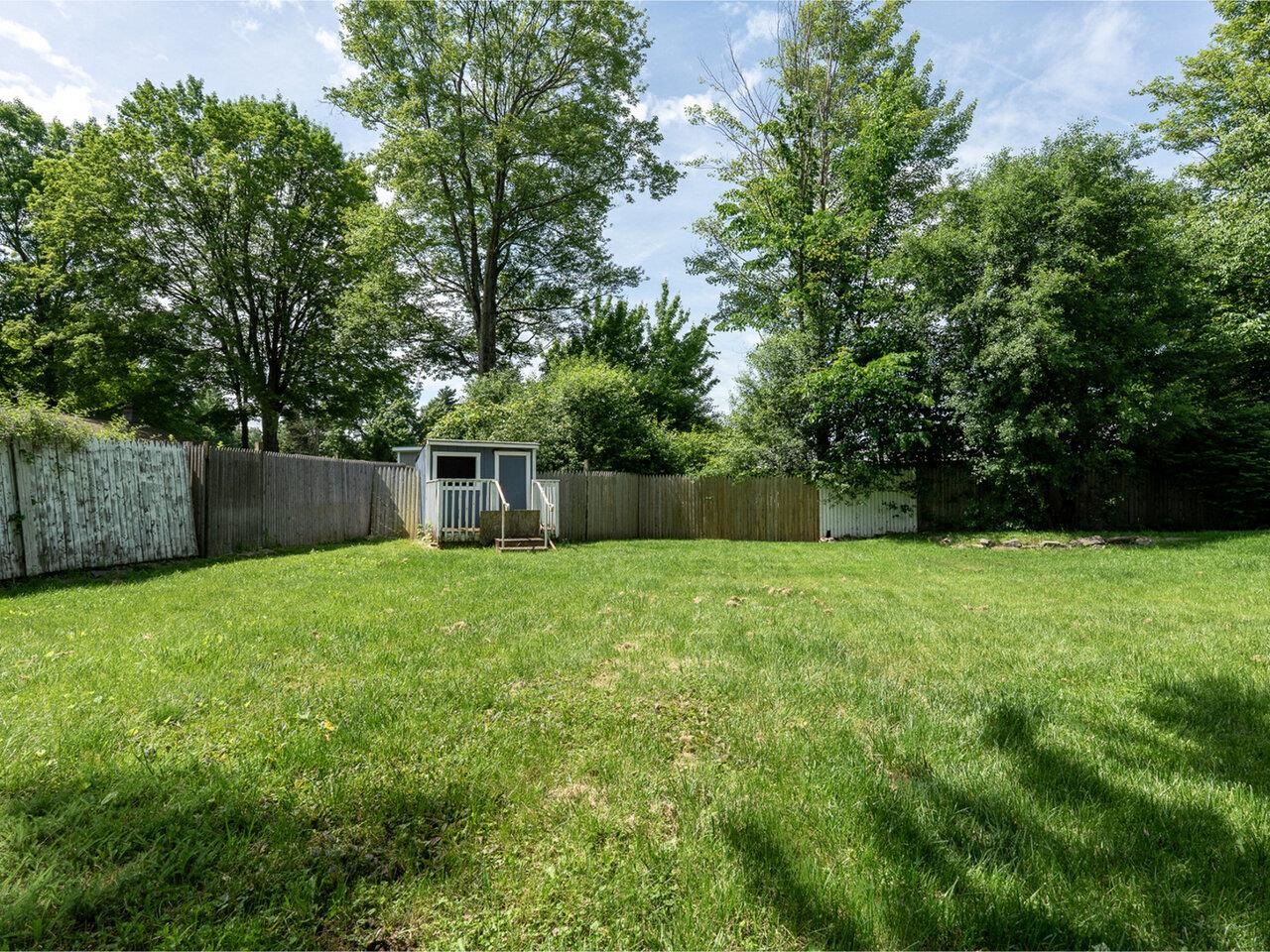 82 Oakwood Drive