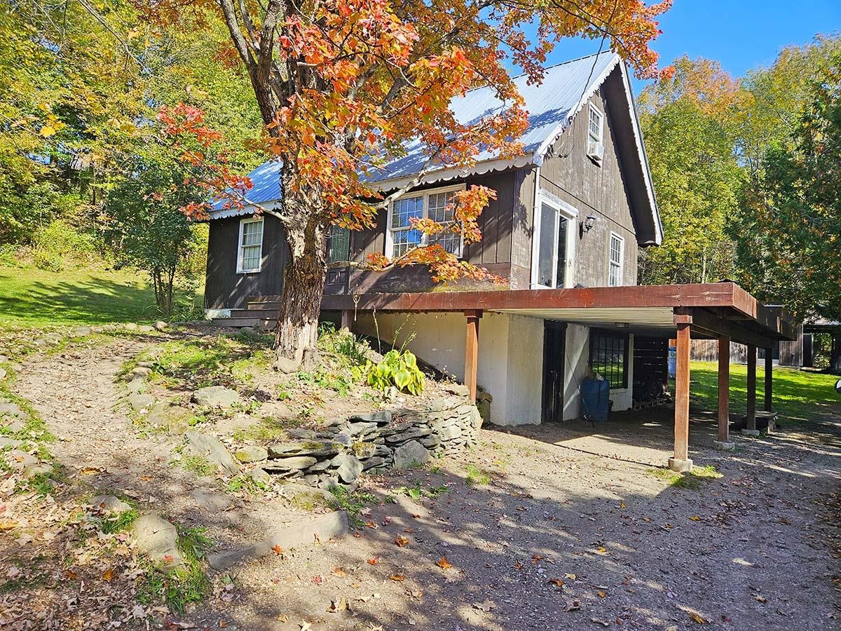 82 Ovitt Road, Enosburg