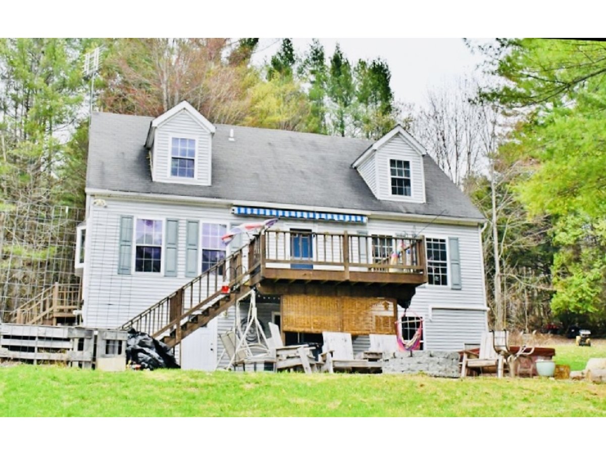 82 Pond View Circle