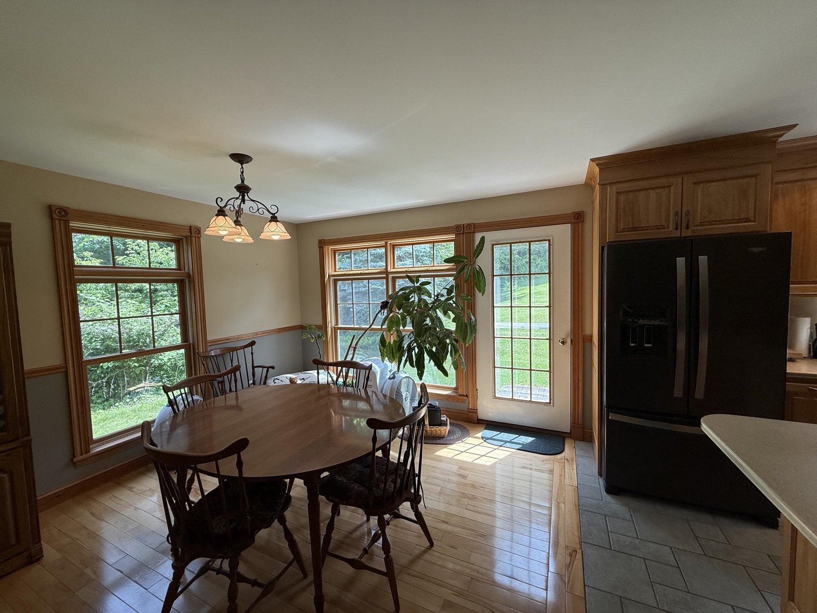 82 Spring Creek Road