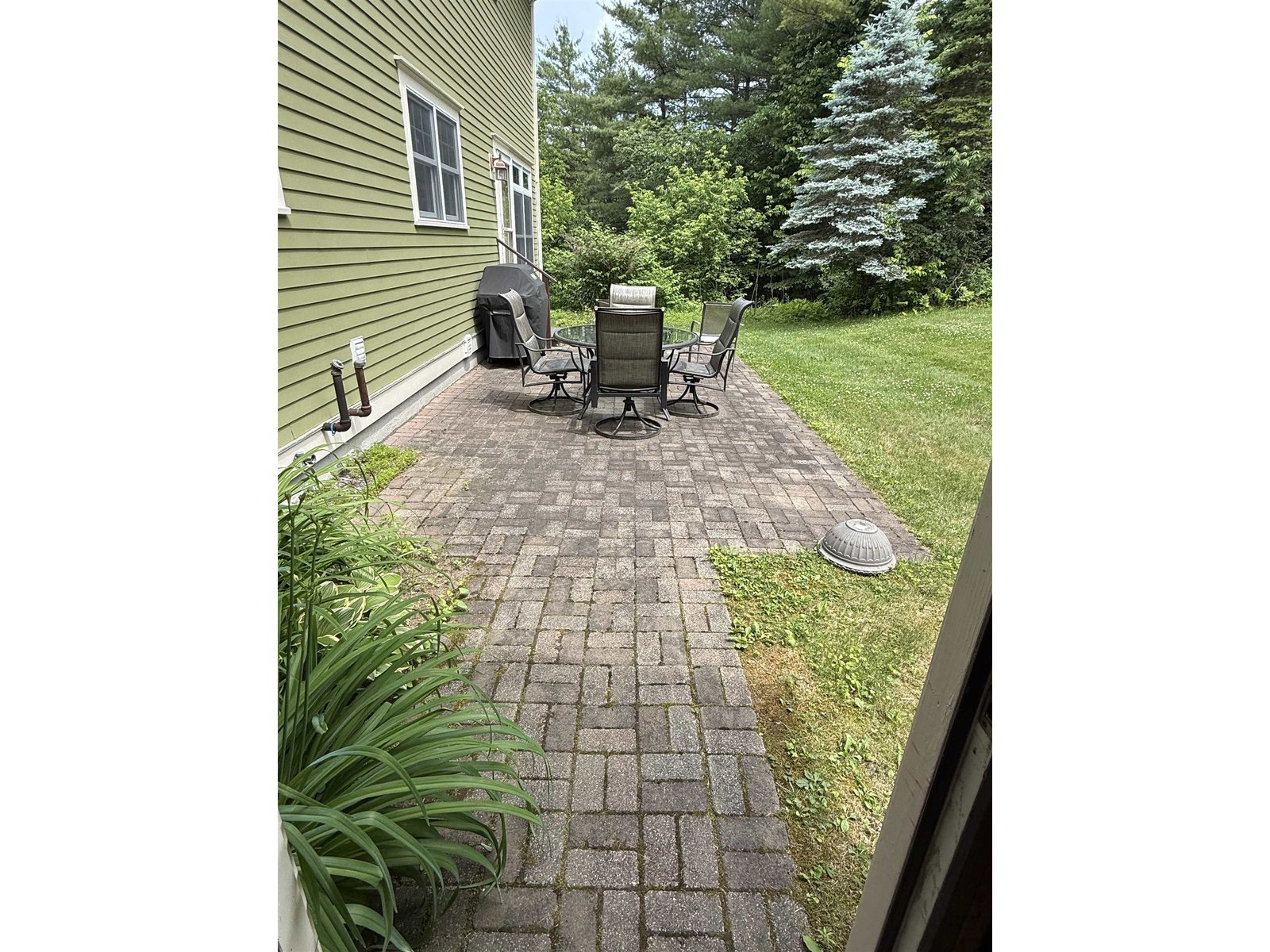 82 Spring Creek Road
