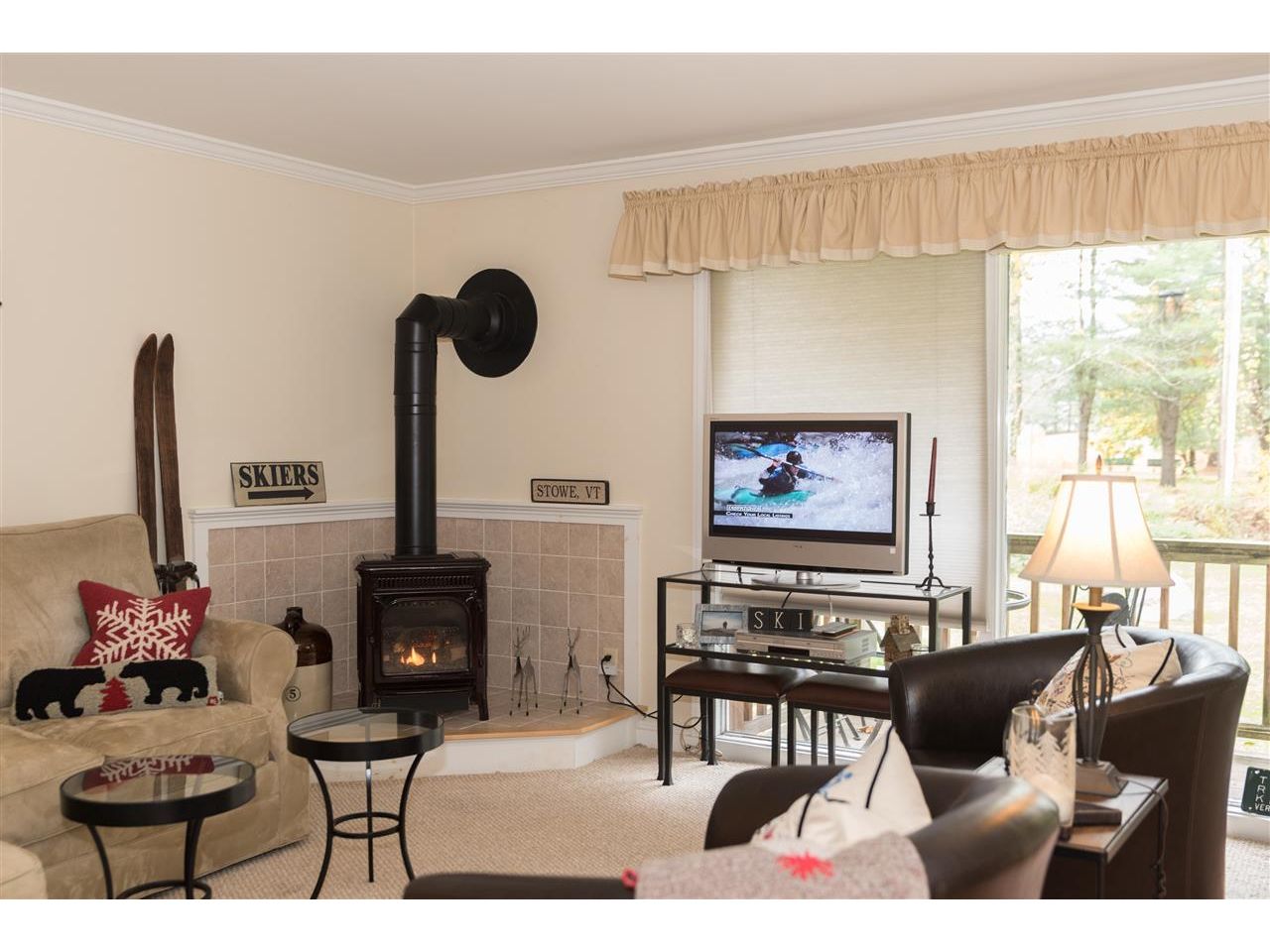 82 Towne Farm Lane, Unit 11