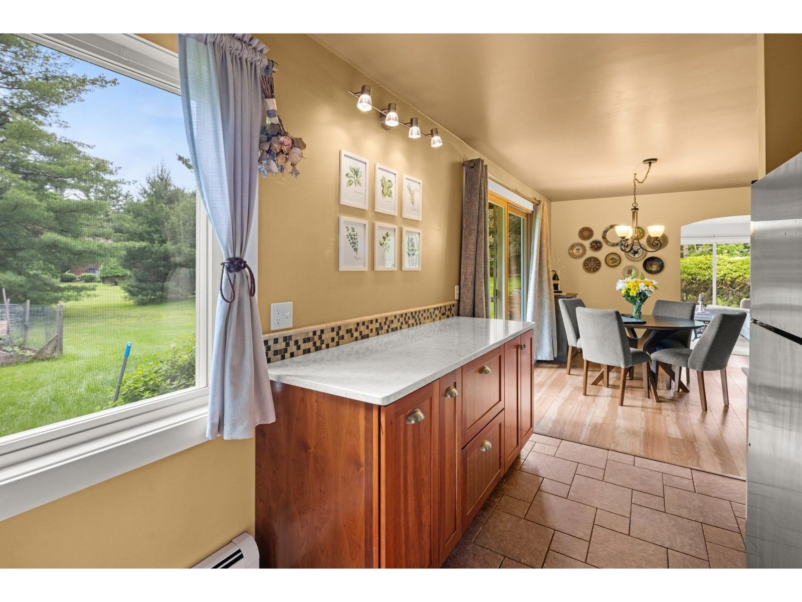 82 Towne Farm Lane, Unit 3