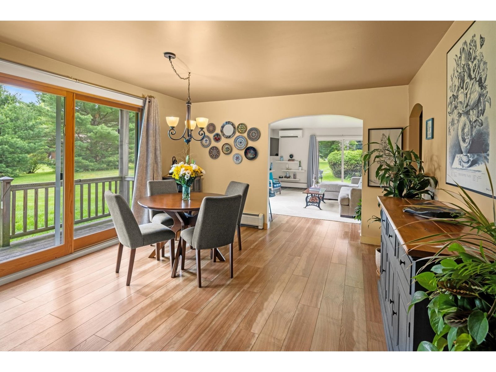 82 Towne Farm Lane, Unit 3