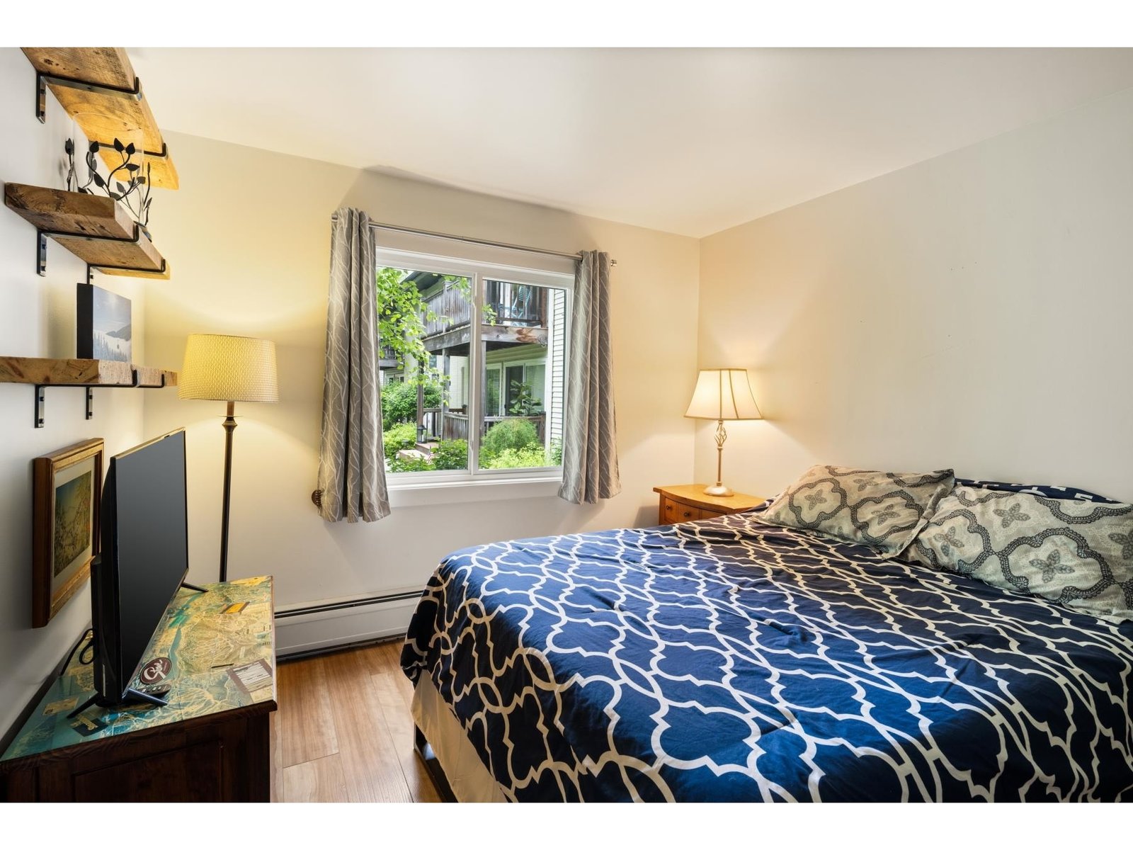82 Towne Farm Lane, Unit 3