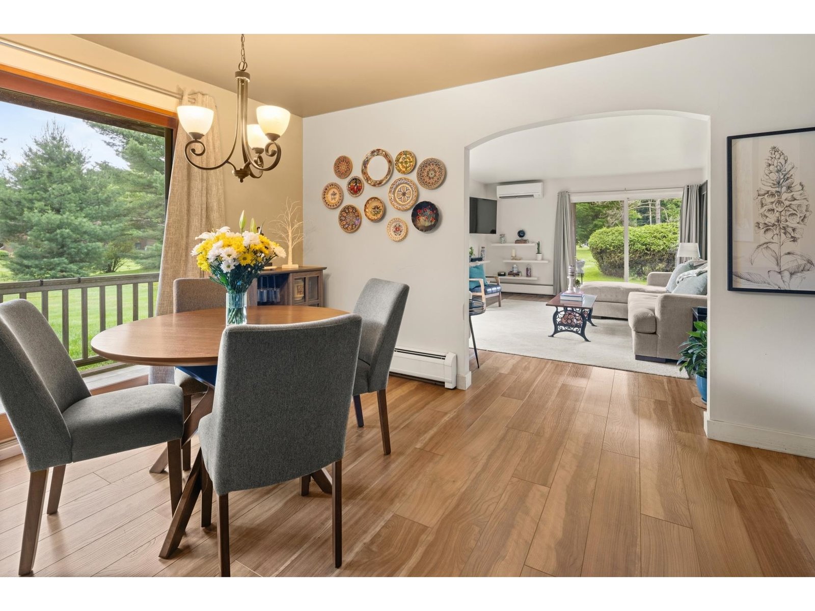 82 Towne Farm Lane, Unit 3
