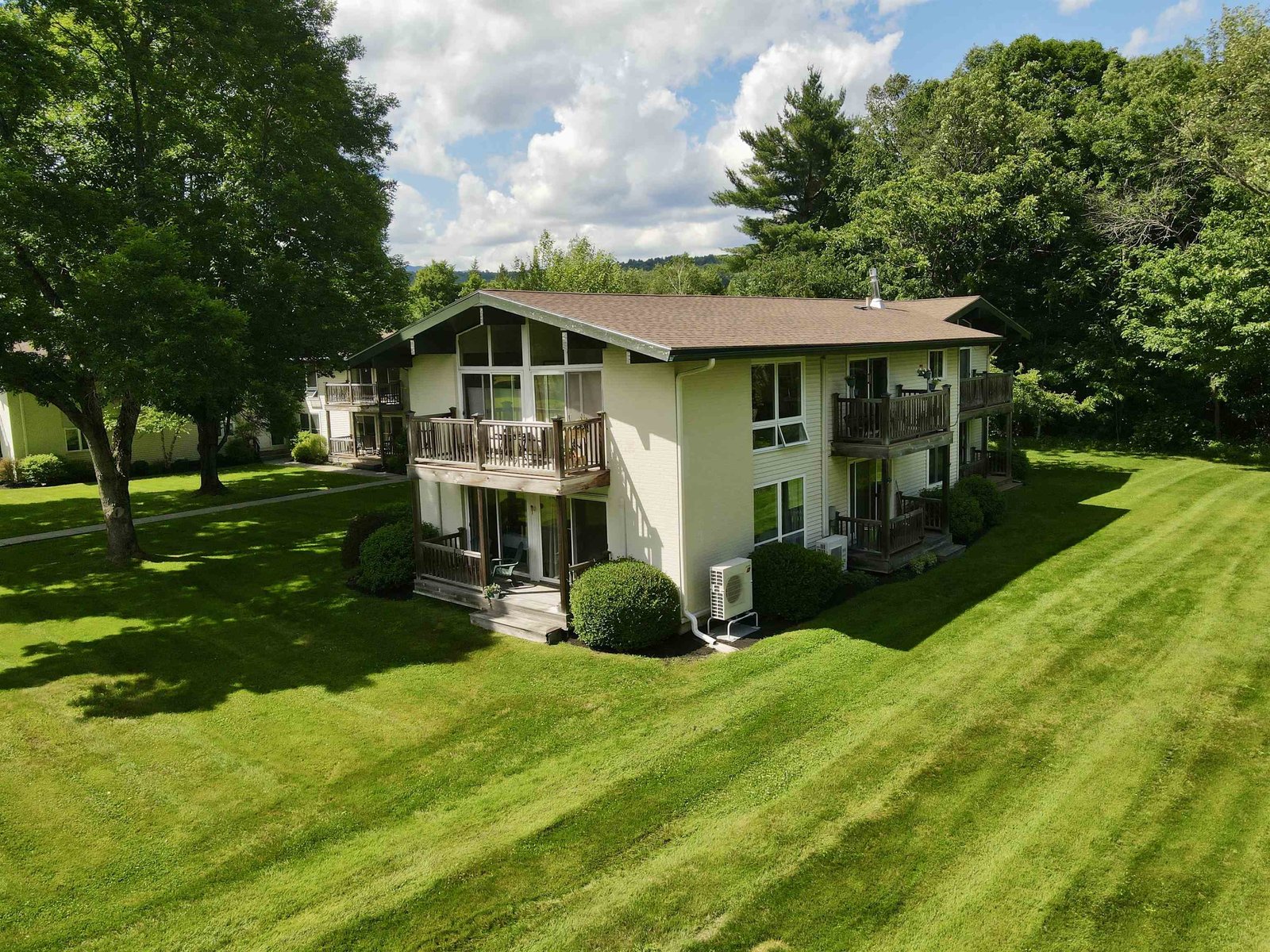 82 Towne Farm Lane, Unit 3