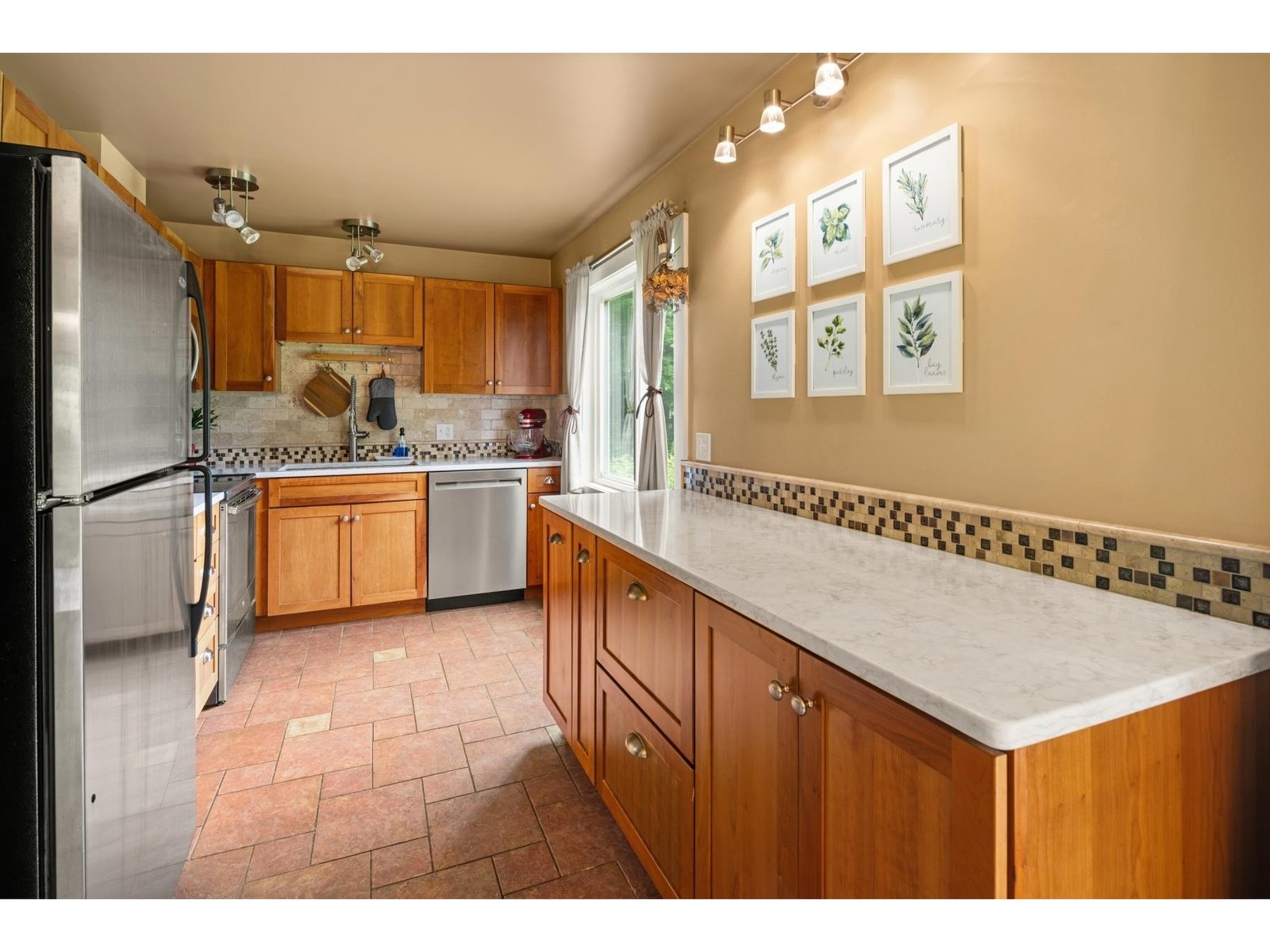 82 Towne Farm Lane, Unit 3