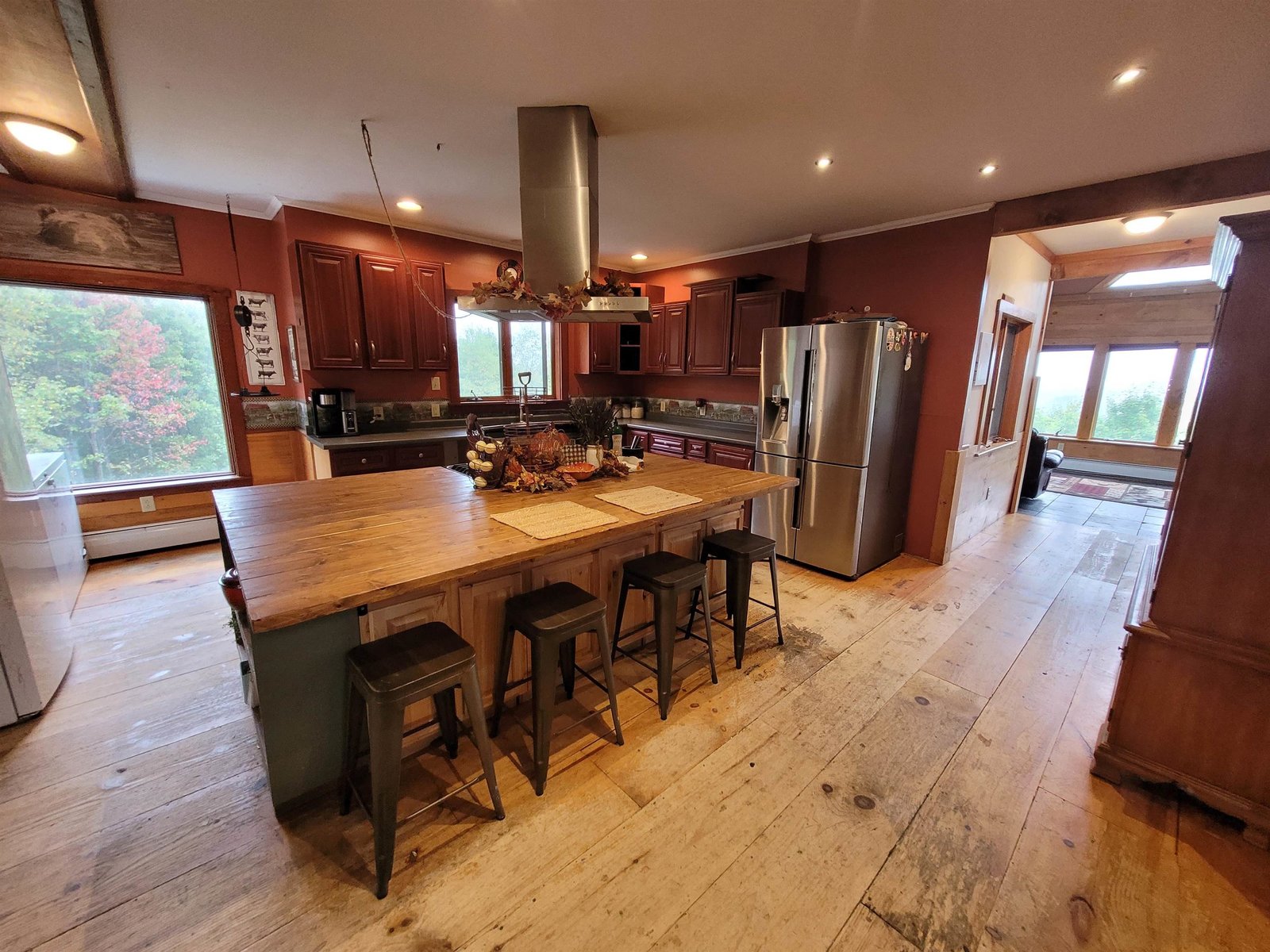 820 Farr Road