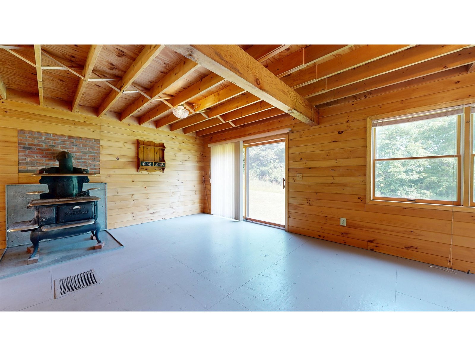 820 Texas Hill Road