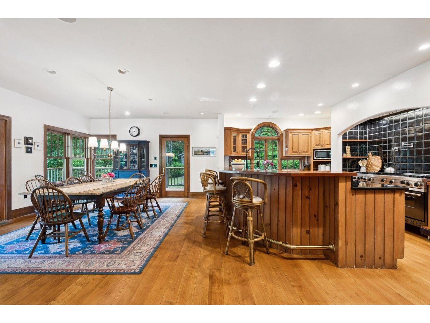 821 Little River Farm Road