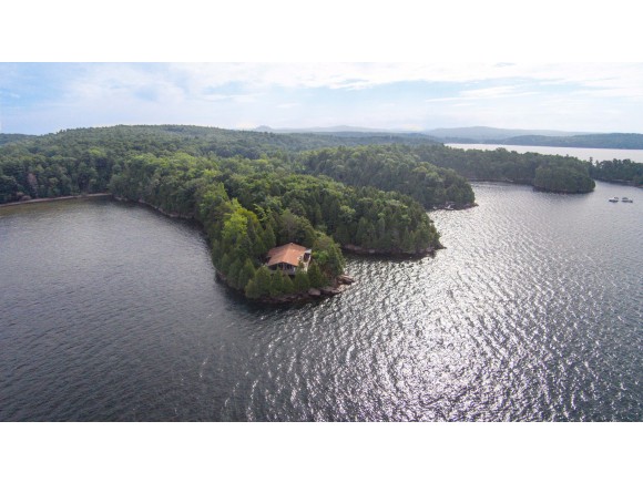 822 Brae Loch