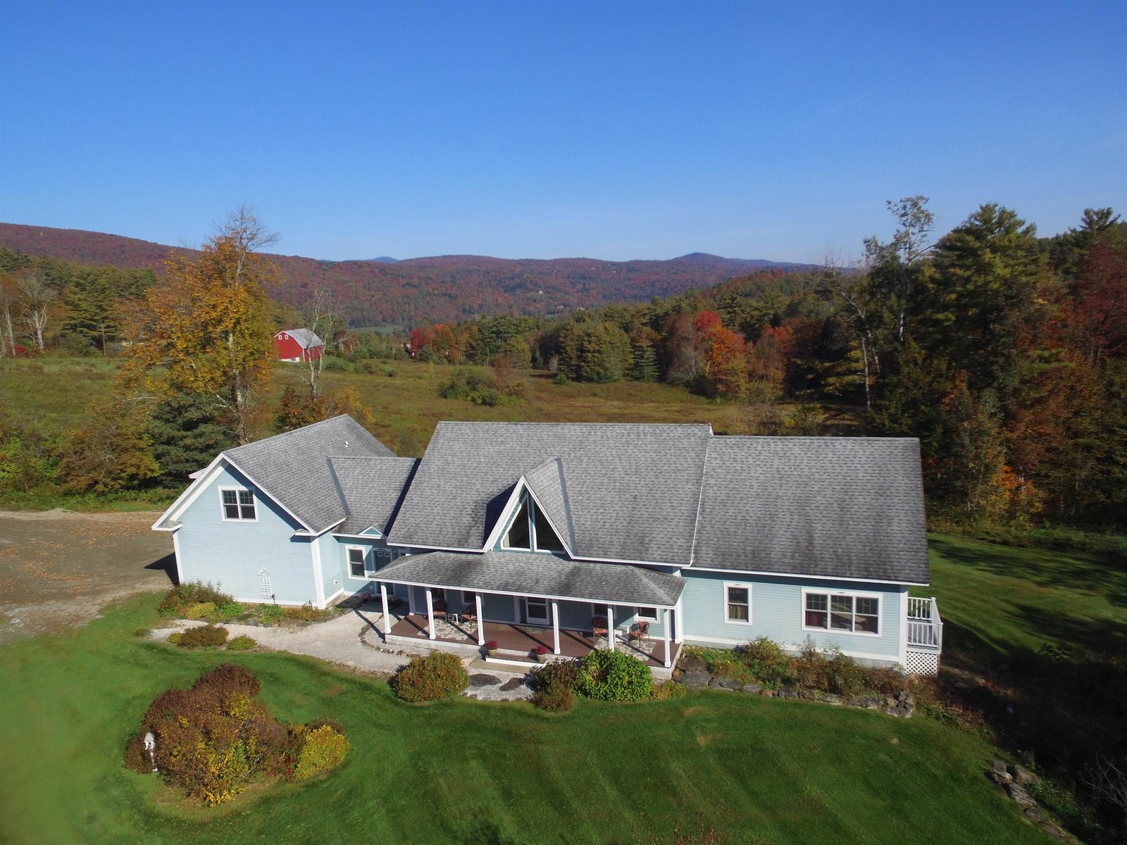 823 East Warren Road, Waitsfield