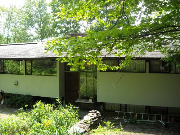 823 Notchbrook Road
