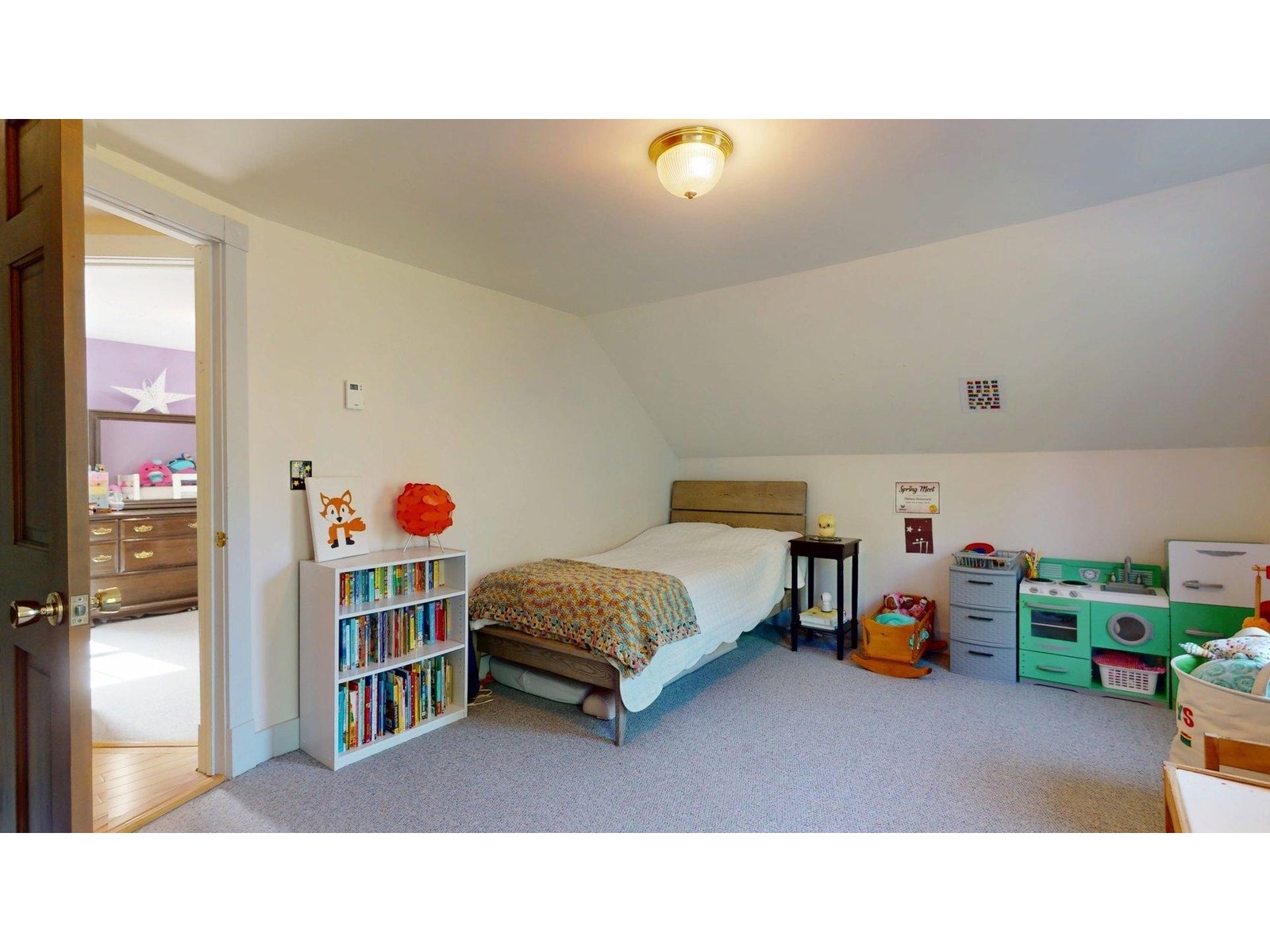 825 South End Road