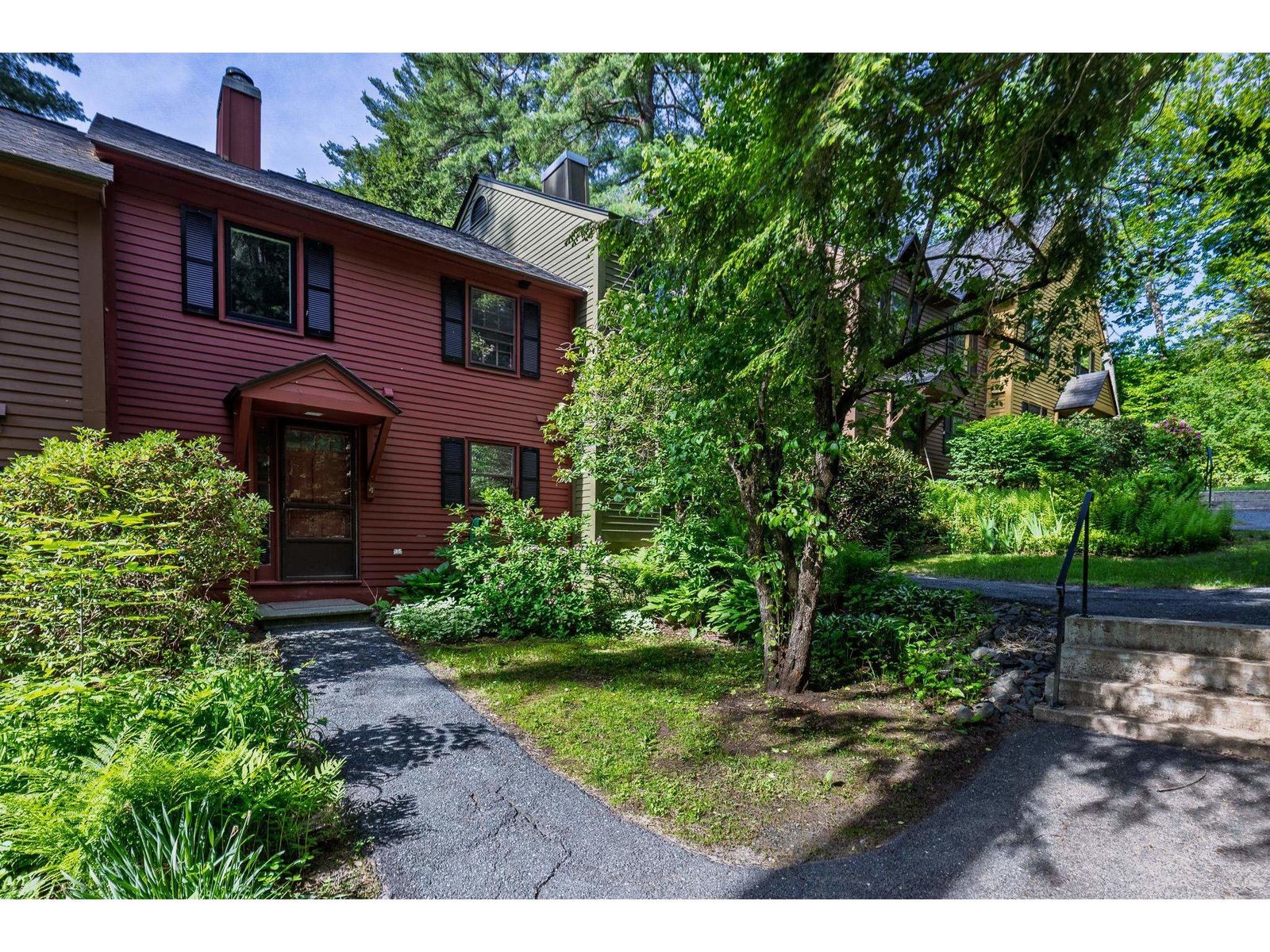 826 Hard Road, Unit B4