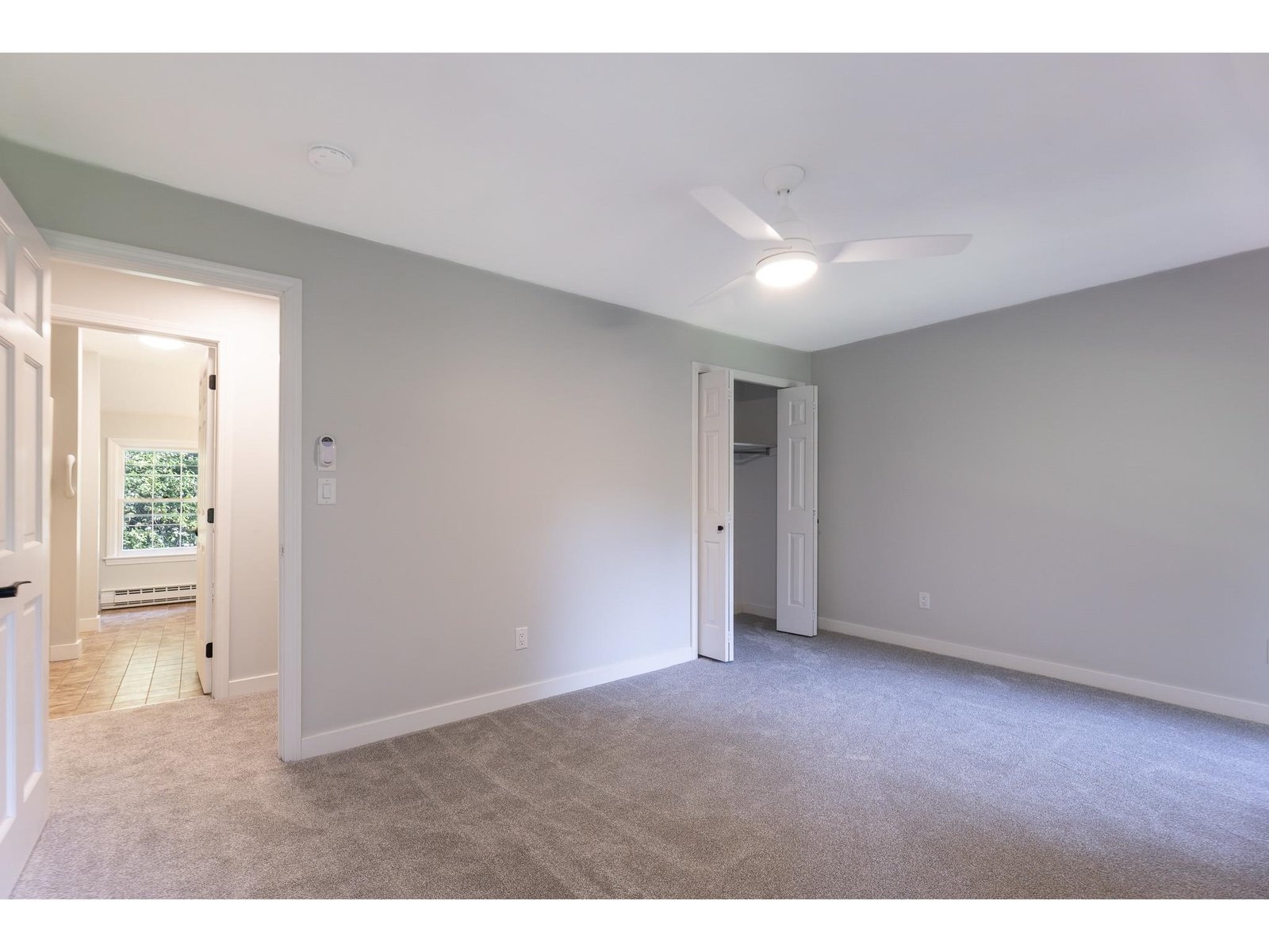 826 Hard Road, Unit B4