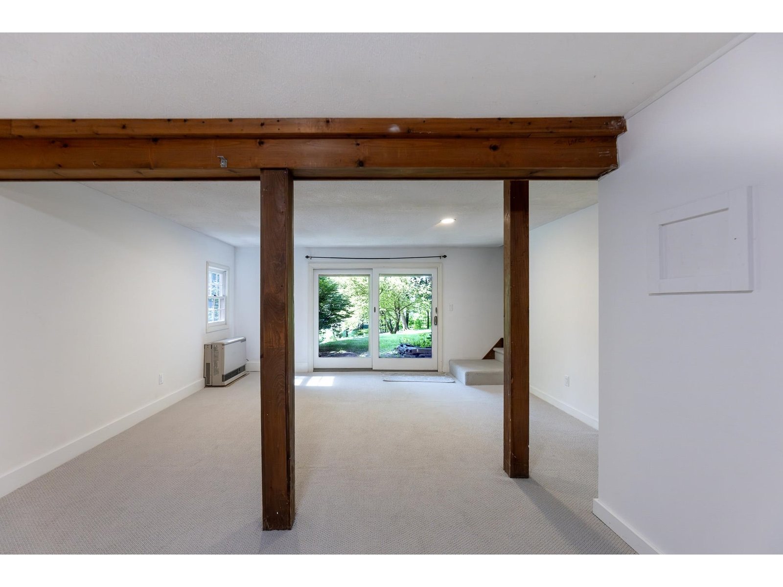 826 Hard Road, Unit B4