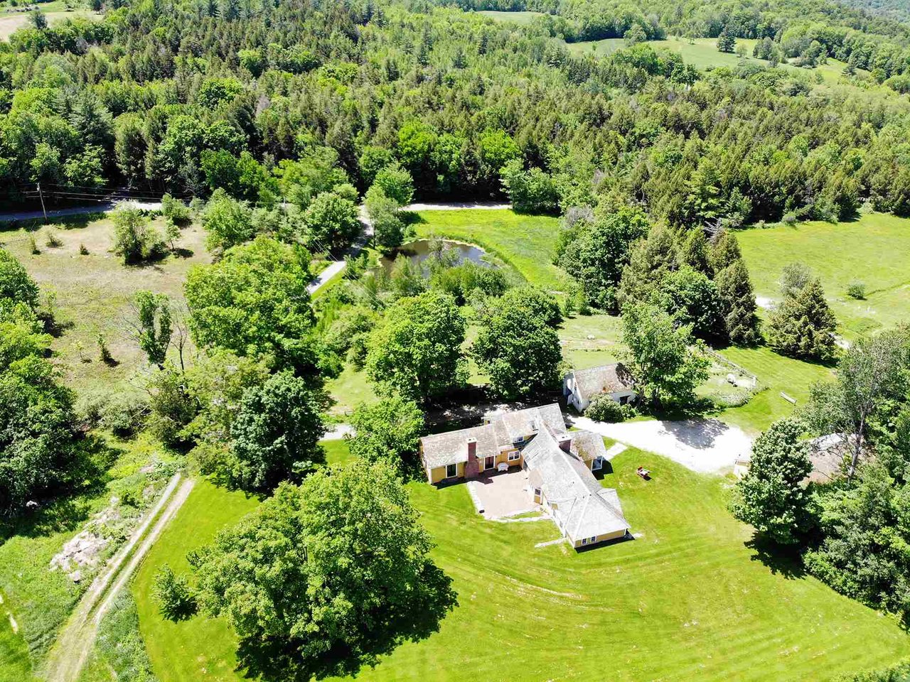 83 Cockleburr Farm Road