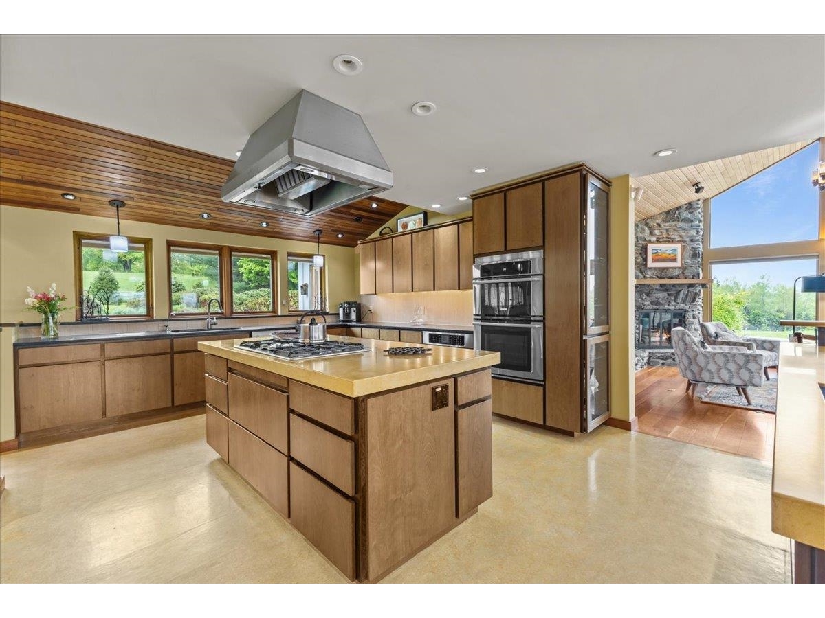 83 Dewey Farm Road
