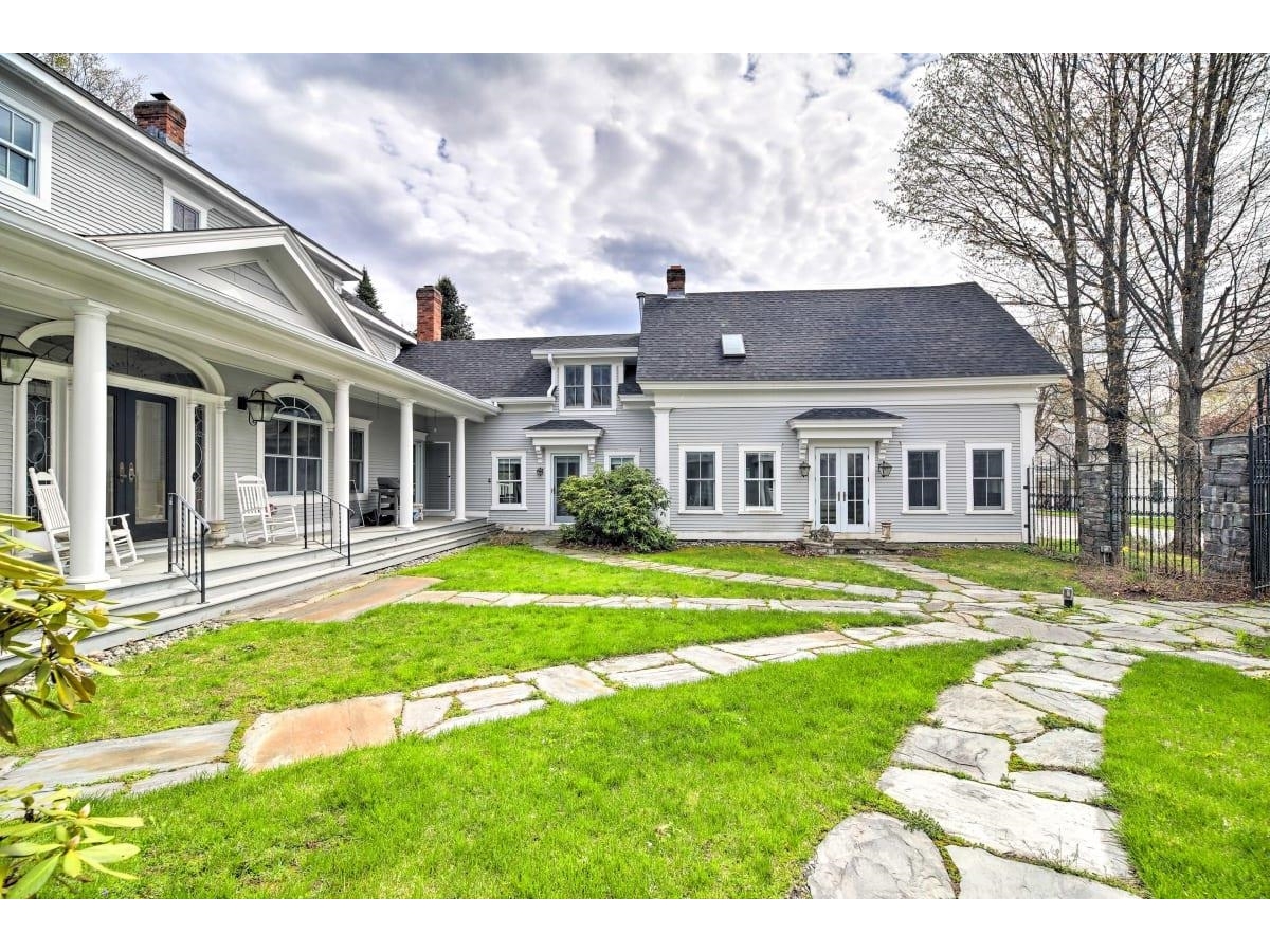 Front Courtyard towards farmhouse