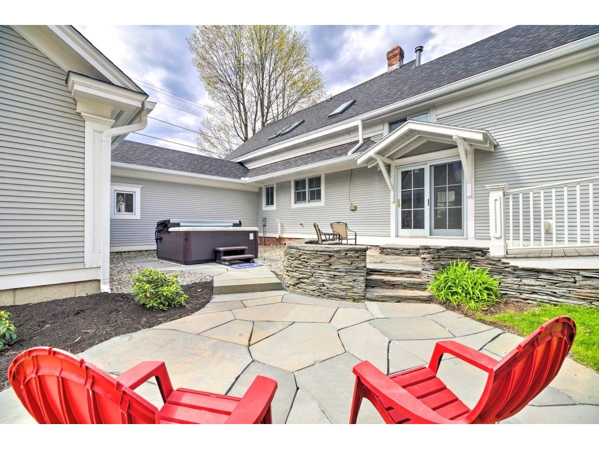 Farmhouse Hot Tub