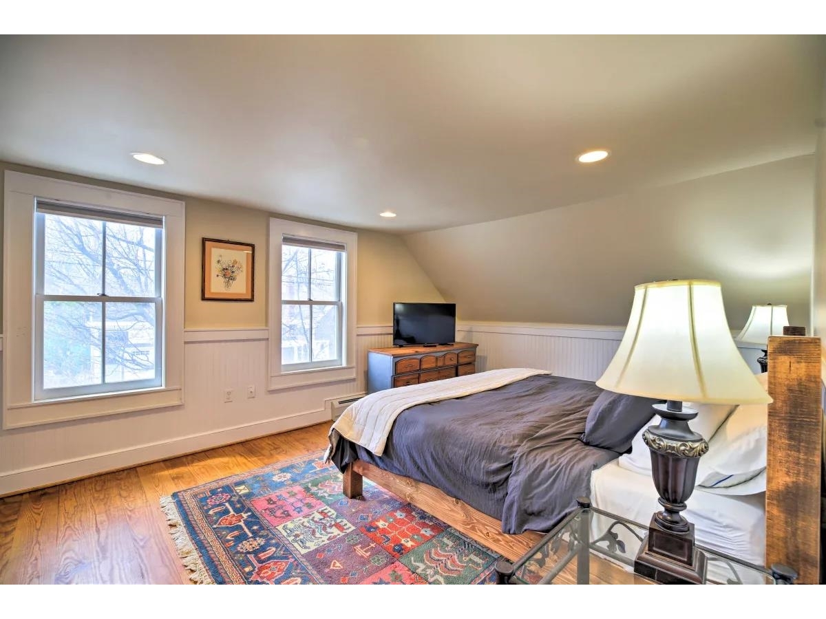 Farmhouse Bedroom