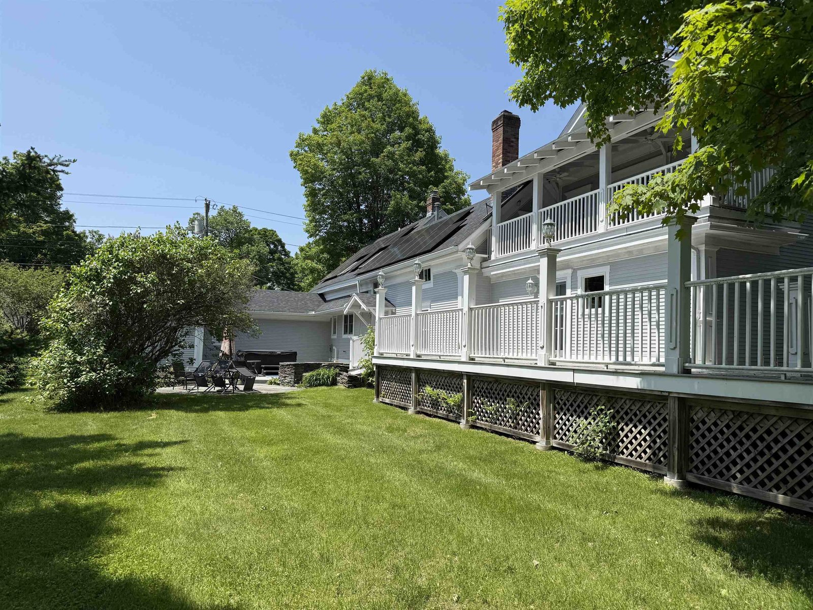 83 Maple Street