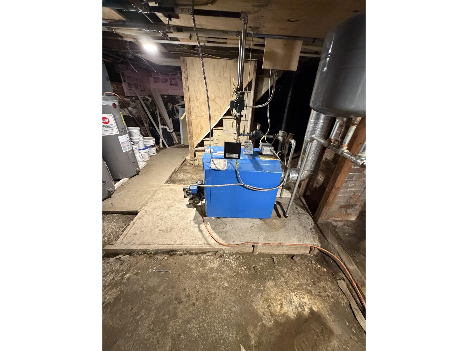 83 Merchant Street
