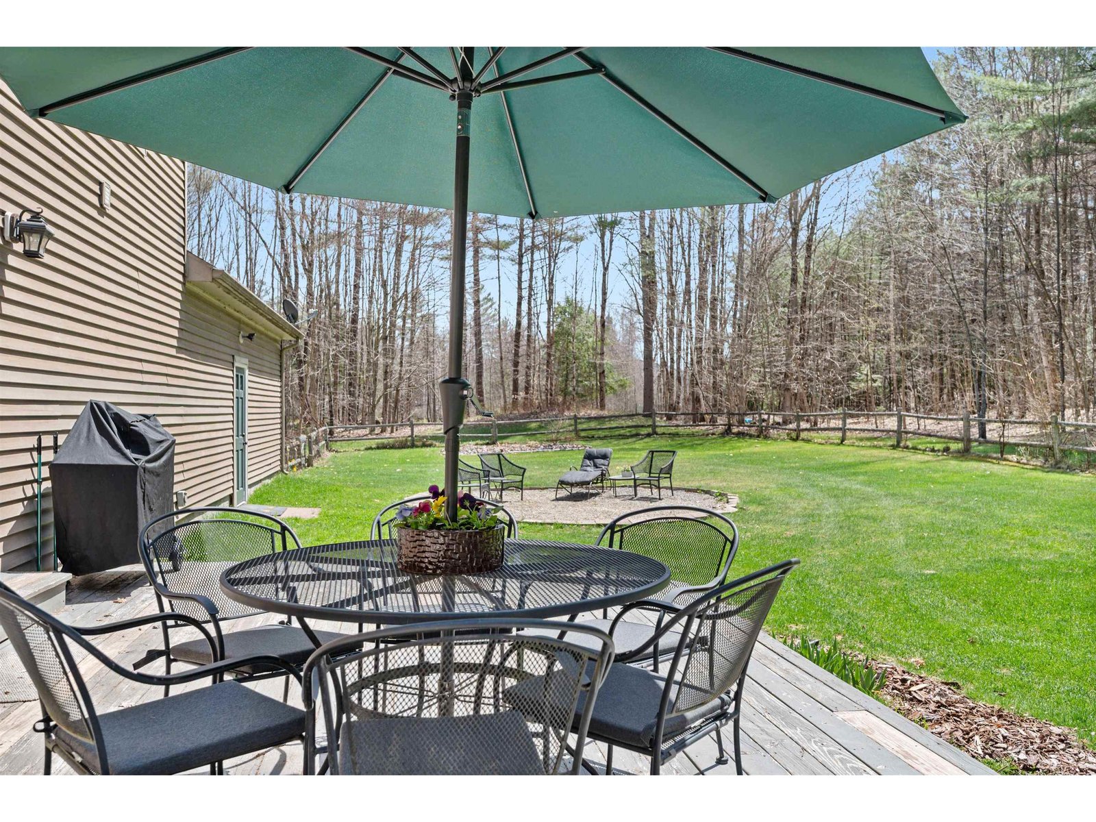 83 Notch Road