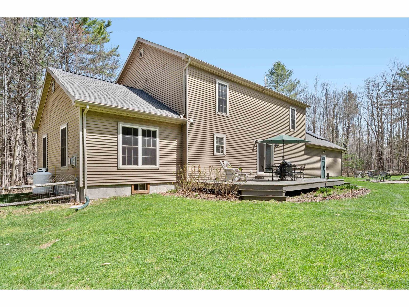 83 Notch Road