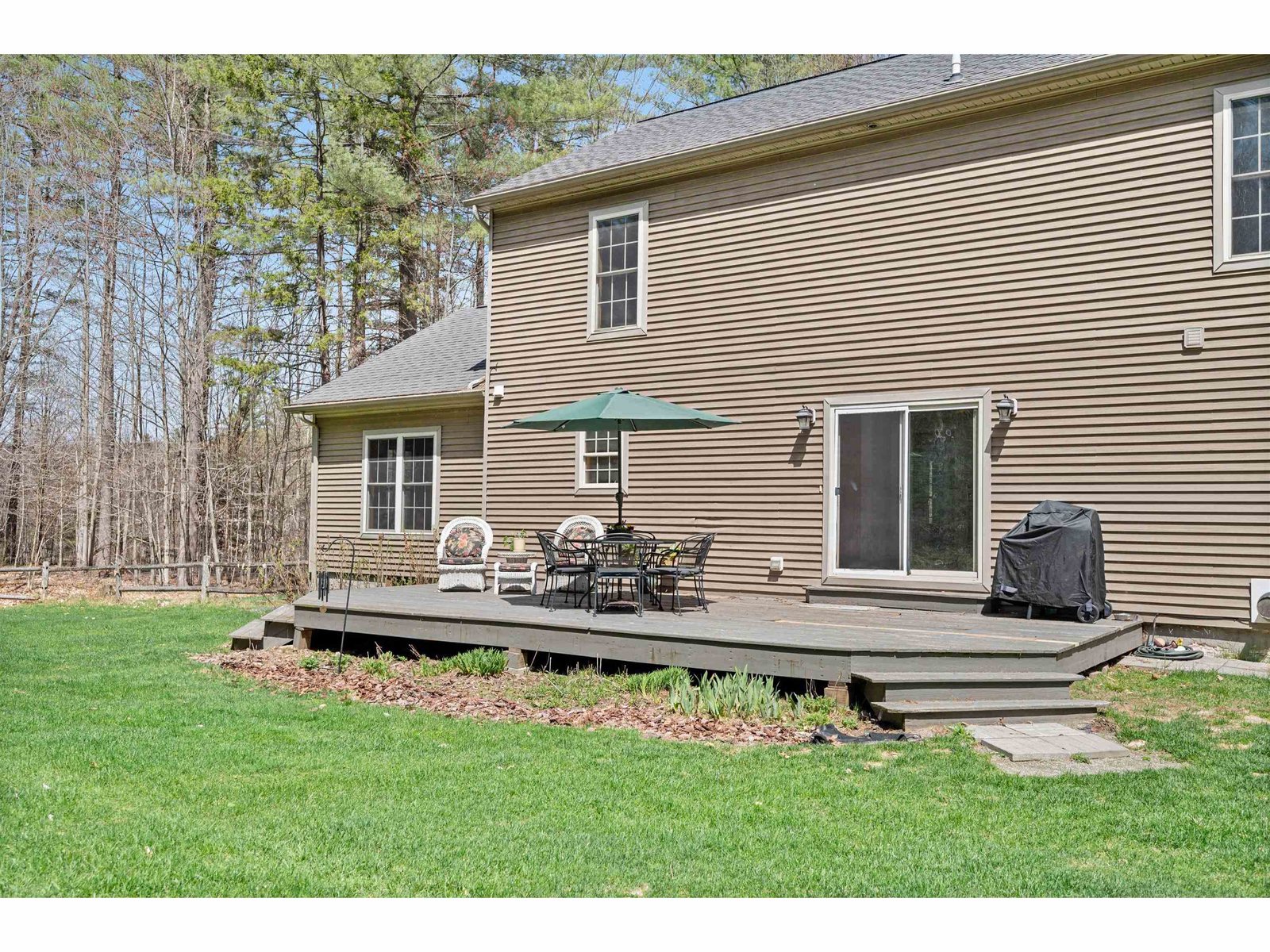 83 Notch Road