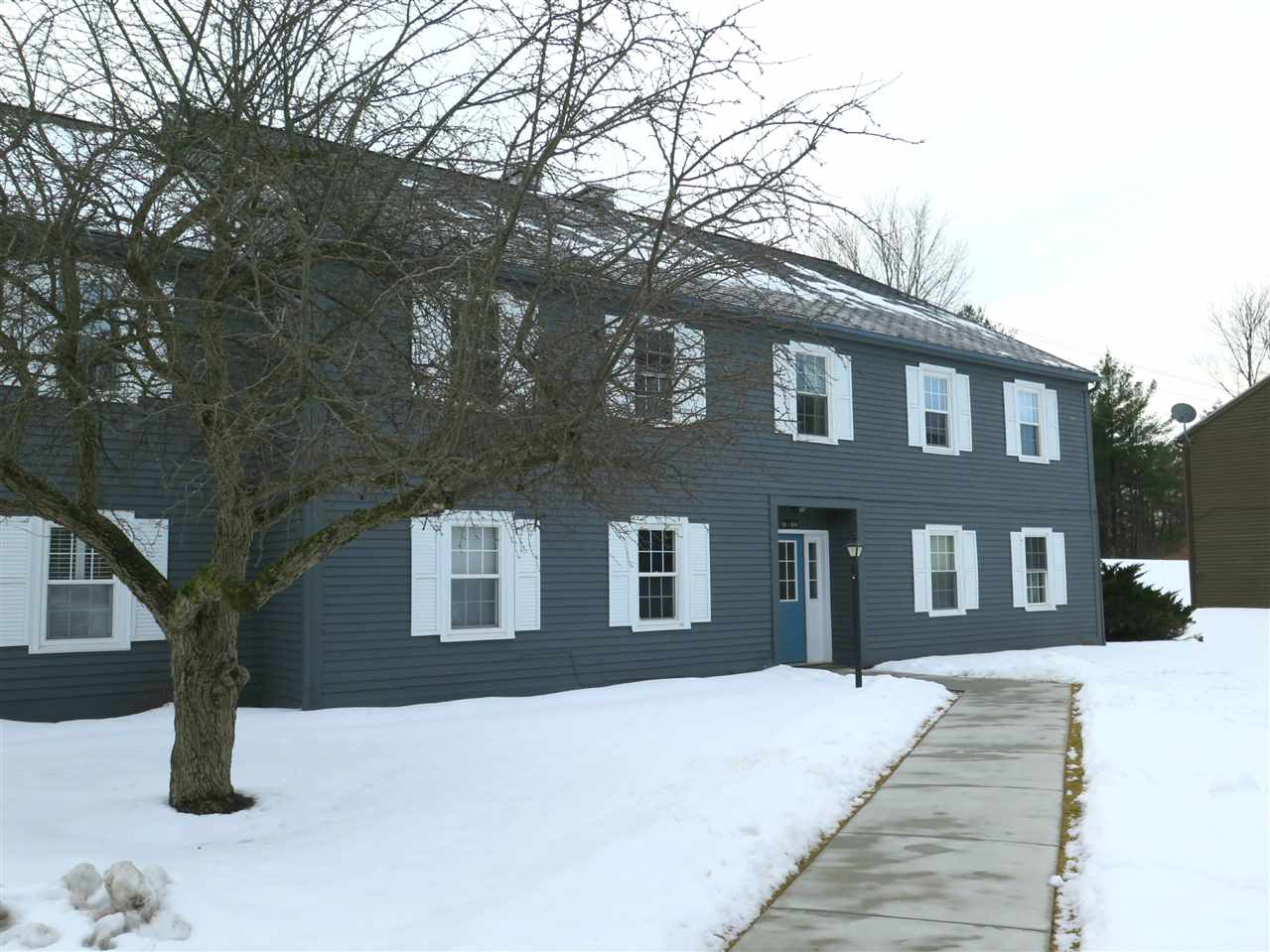 83 Twin Oaks Terrace