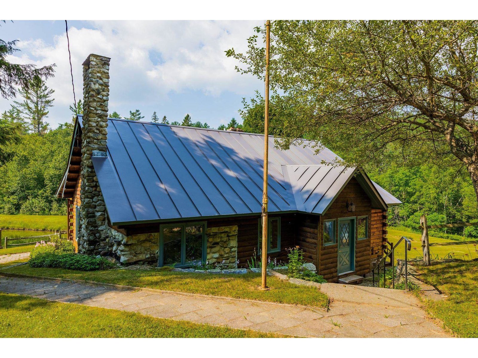 830 Old Schoolhouse Road