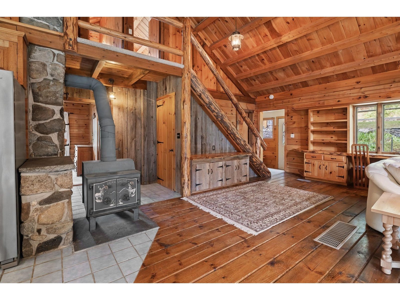 830 Old Schoolhouse Road